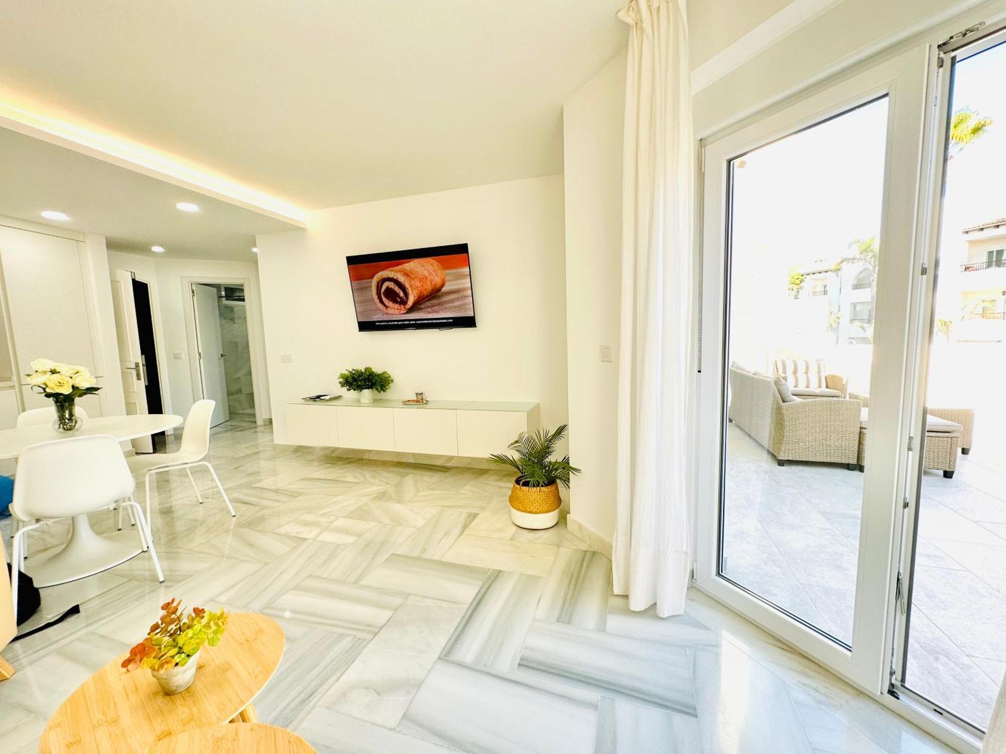 Apartamento, Paradise Sun Beach In Marina Benalmádena Exterior photo