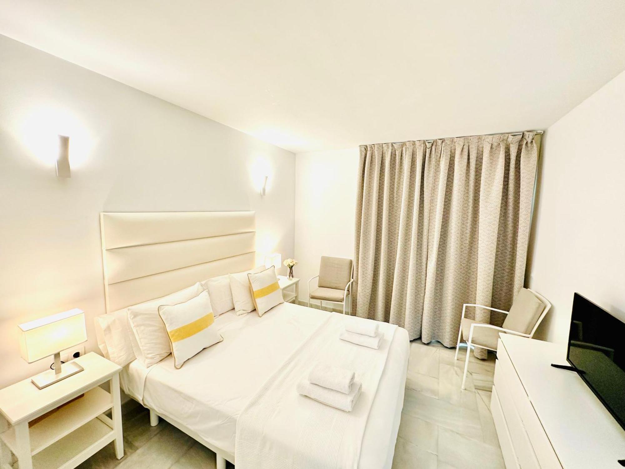 Apartamento, Paradise Sun Beach In Marina Benalmádena Exterior photo